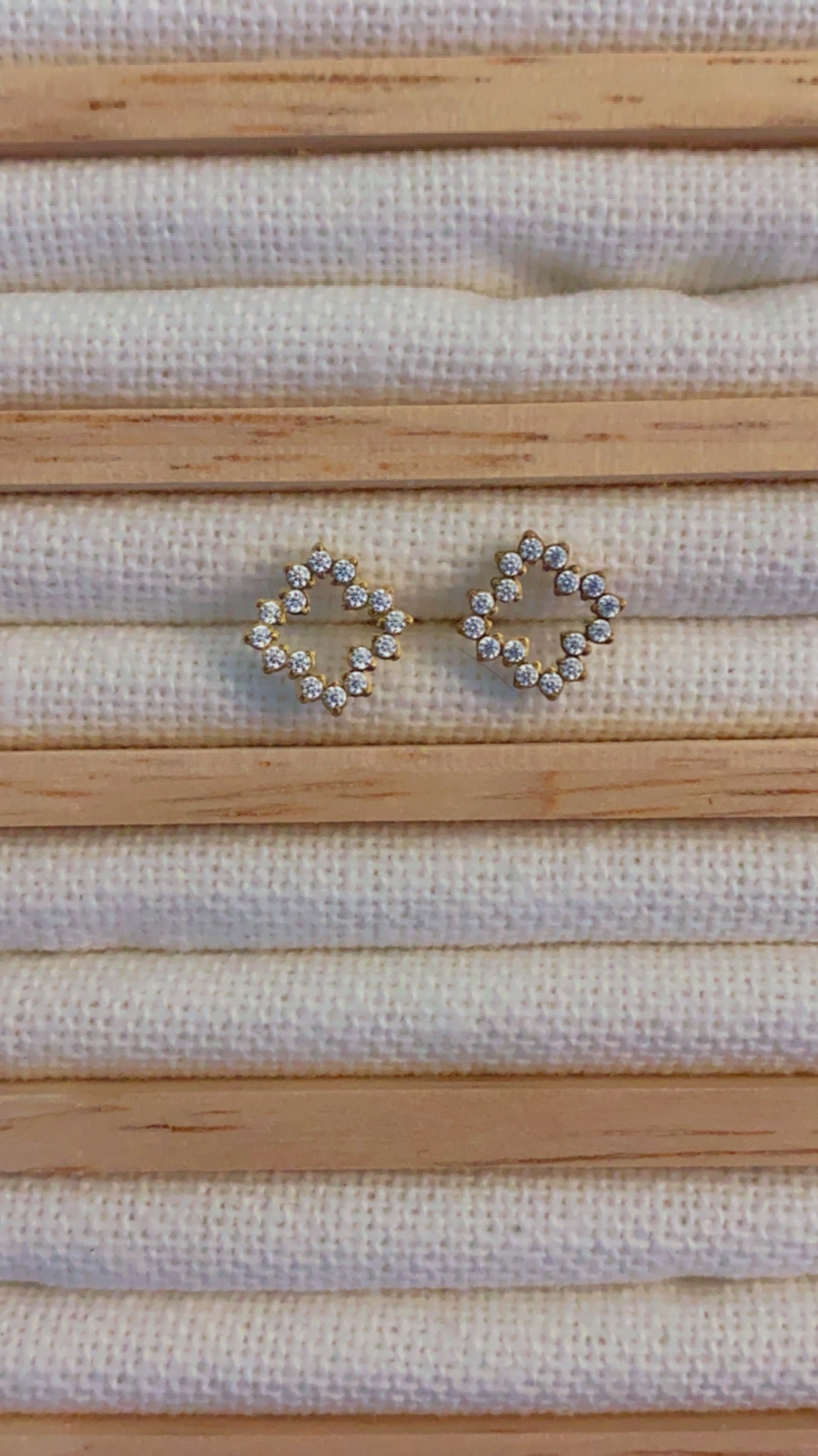 Boucle d’oreille - Monaco doré