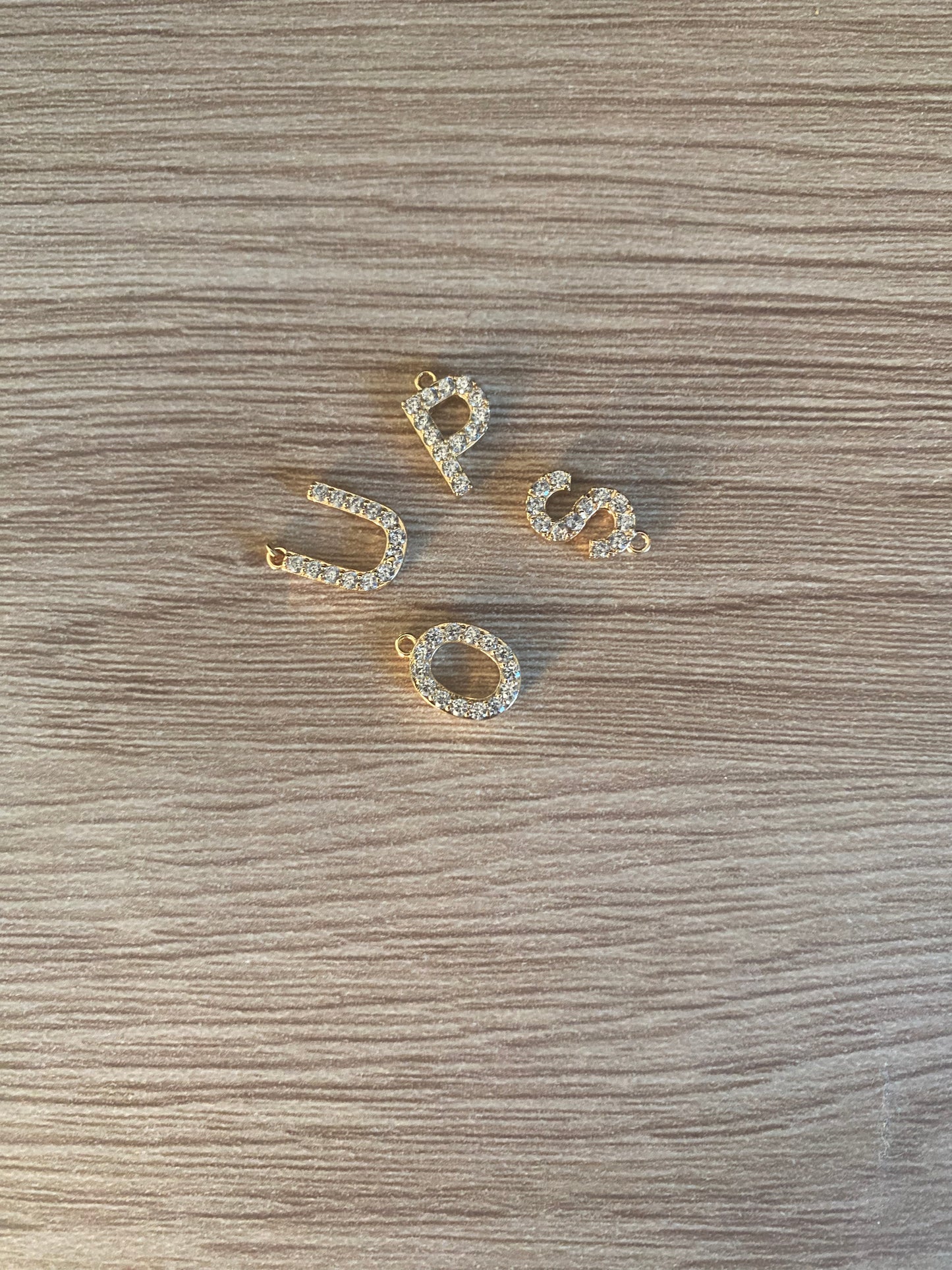 Charms - LETTRES