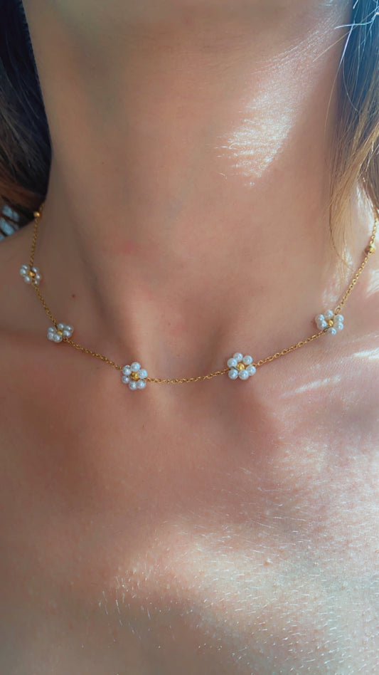 stainless steel flower necklace